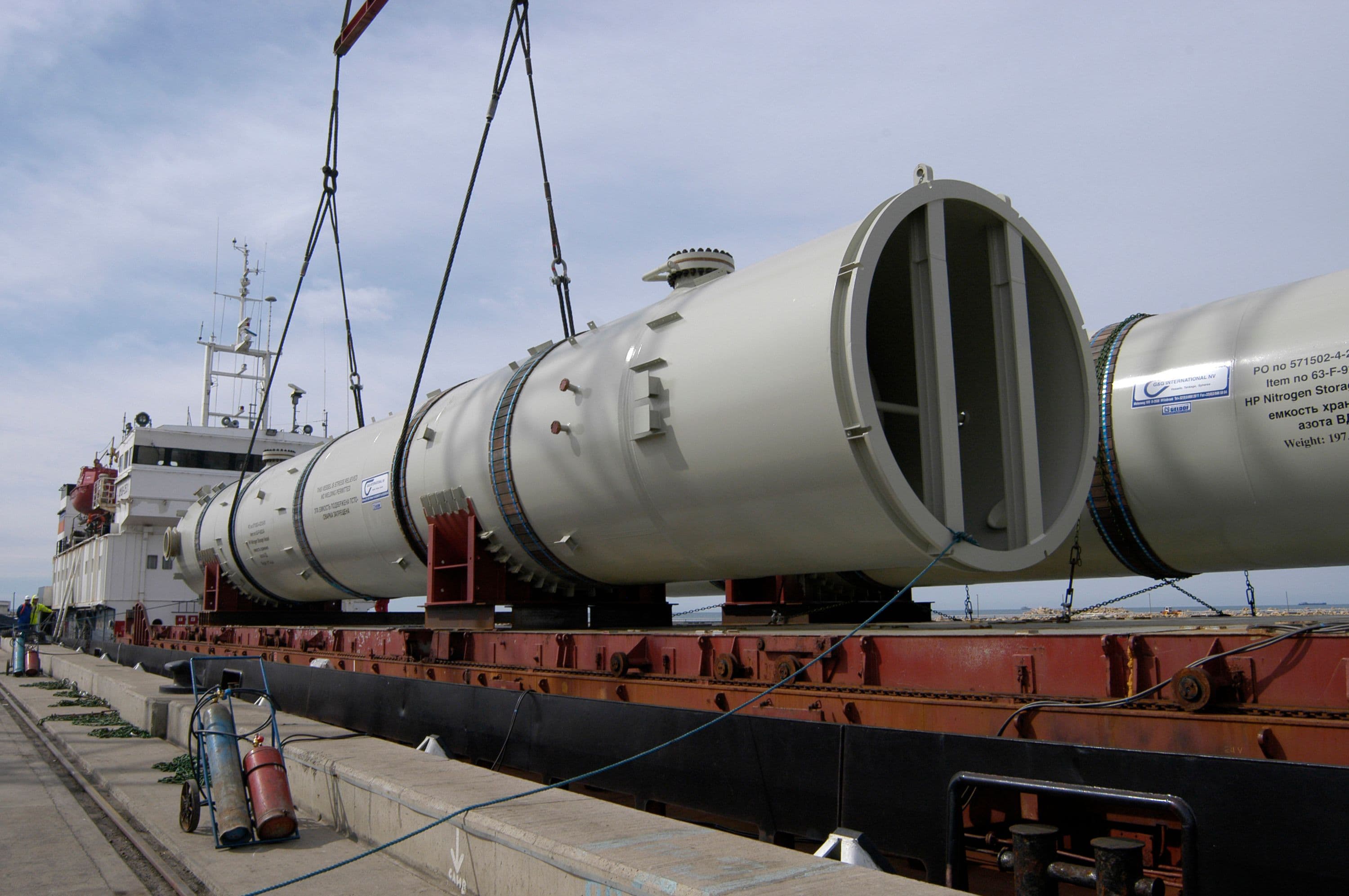 Vessel on ship
