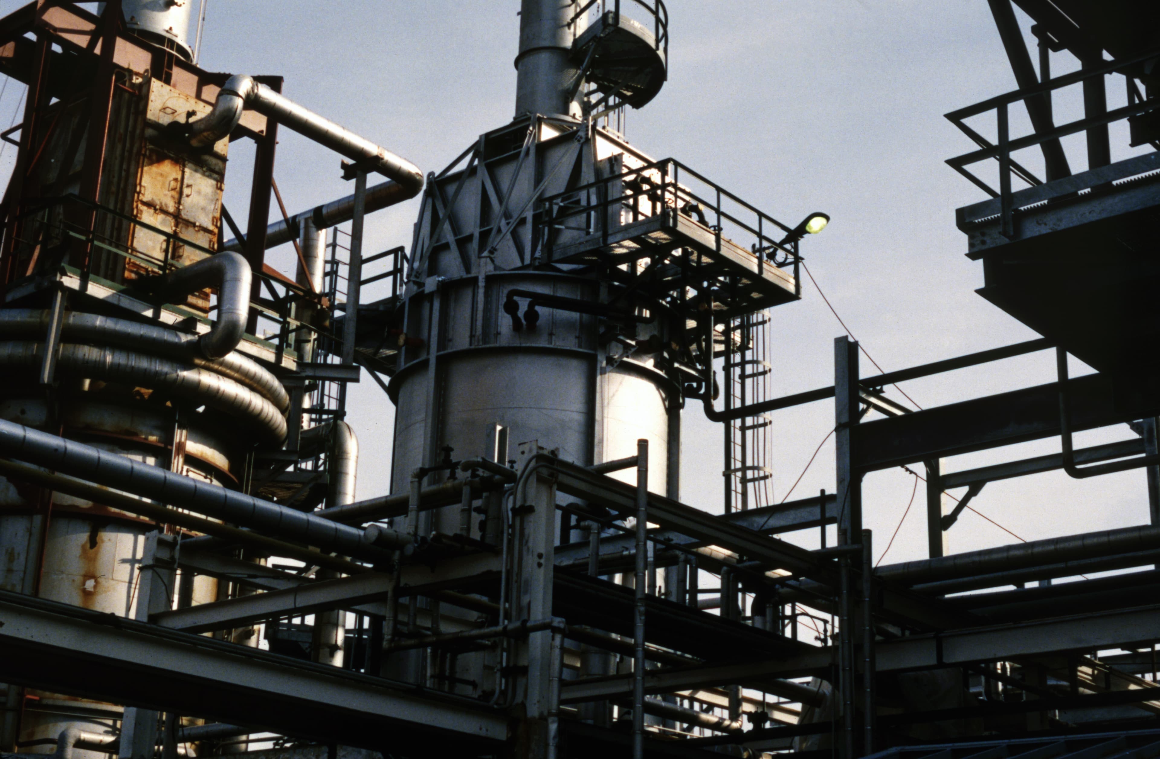 Photo of Shell Canada Montreal East Refinery