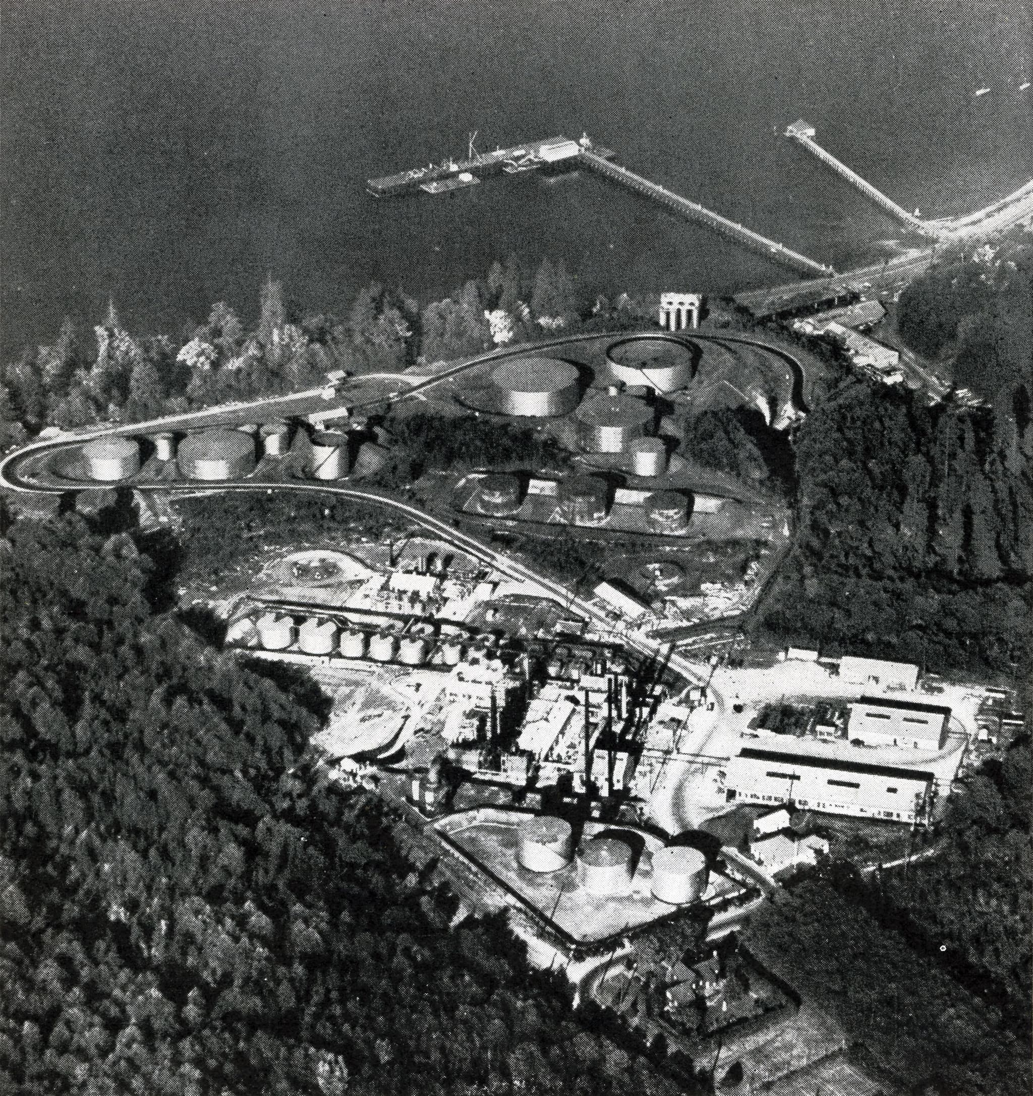 Shellbrun Terminal Shell Oil Shellburn Refinery Fluor Project in Canada
